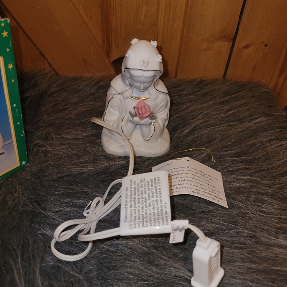 Vintage The Virgin Mary Bisque Porcelain Night Lamp - Picture 6 of 11